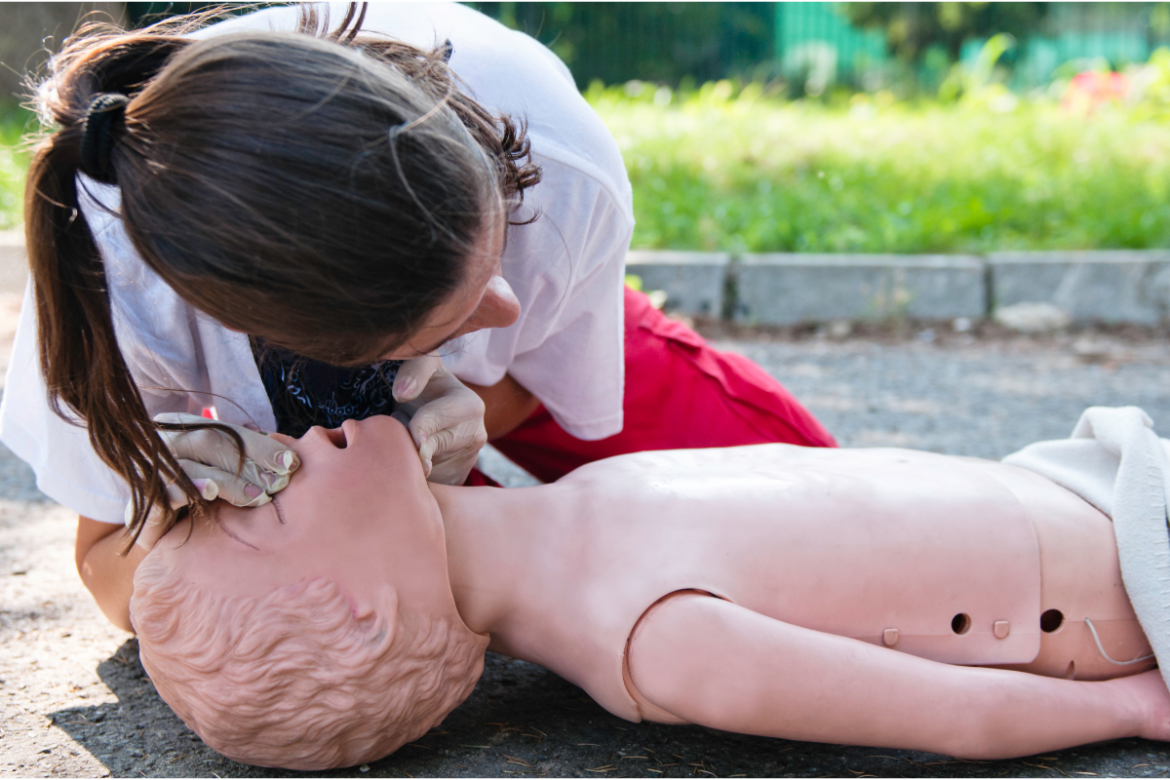 Breath of Life: 4 Reasons To Get an American Heart BLS/CPR Certification